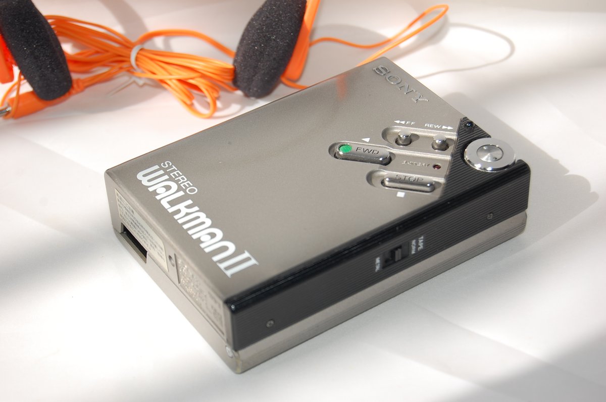 HSS型HSPだからのか？仕事を集中すると、普通の人間の数倍の頭脳が働き出す瞬間がある。８時間の労働は耐えられるが残業まで持たない。残業があるって言われればガス抜きを憶えました。協調性はないのですが、皆さんに合わせます。合わせないと世間では変わり者というらしいです。爪を隠します^^;