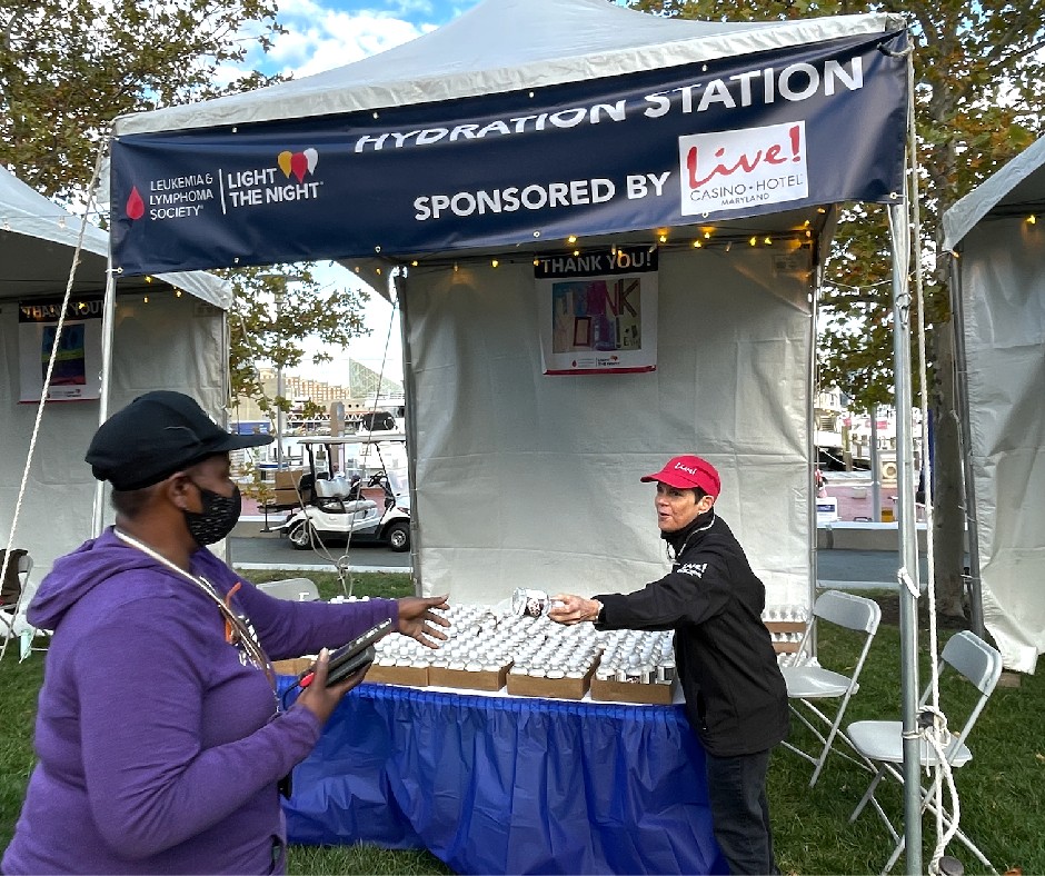 LiveCasinoMD's tweet photo. Yesterday, the Live! Family walked at the "Light The Night Walk" in Baltimore. We walked to support families and communities affected by Leukemia and Lymphoma. Thank you @LightTheNight for hosting a wonderful event. #LIVEintheCommunity https://t.co/Tq1bItEHih