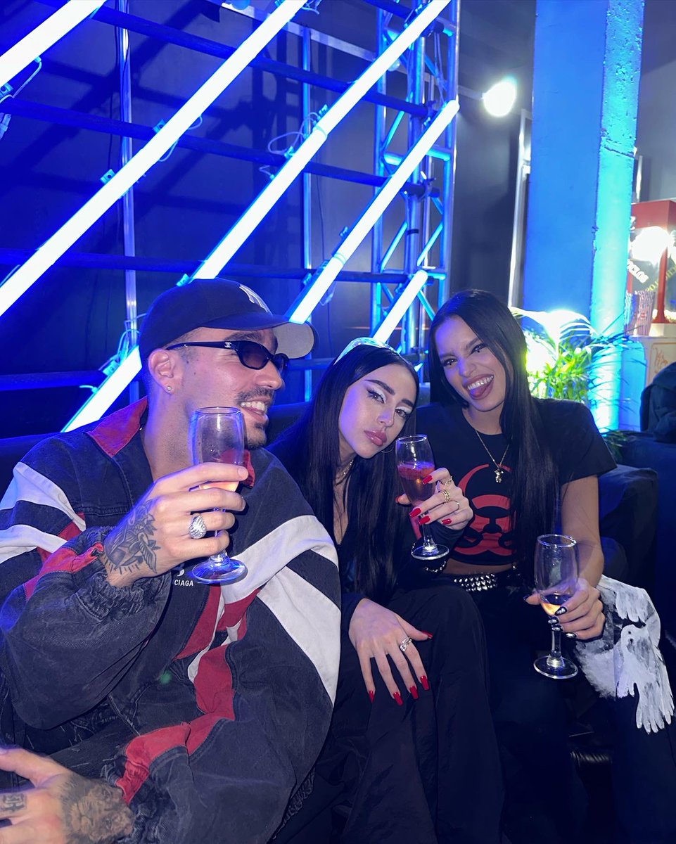 skinnyflakk's tweet photo. re lindo todo  bs assss <3 https://t.co/6TD6JUvxF0