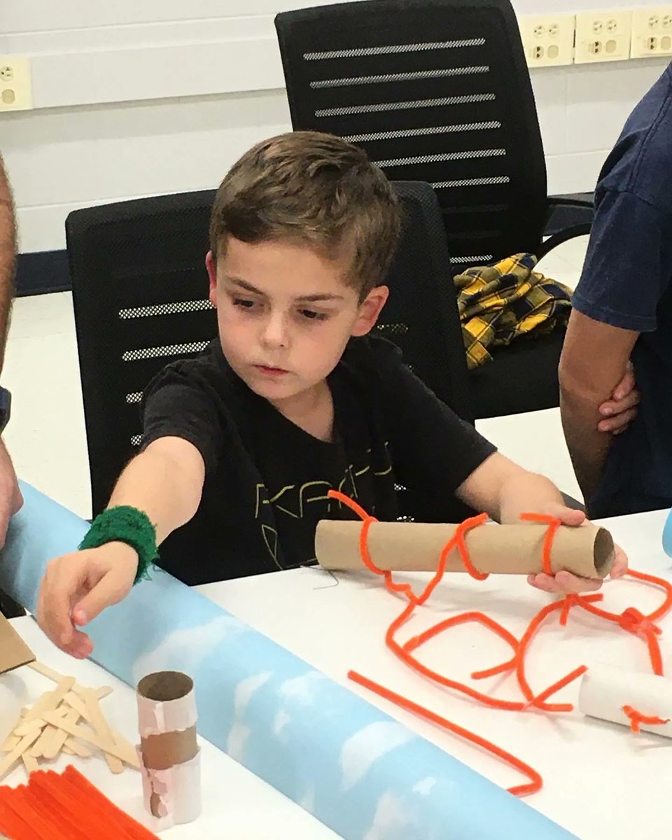 SummitDriveES's tweet photo. Summit Drive hosted Family Design Night. Families learned how to use the design thinking process, heard empathy interviews from students, and designed a prototype for new playground equipment. Students shared their prototypes with everyone at the end of the evening. #summitdriven https://t.co/ao7UyRA5rf
