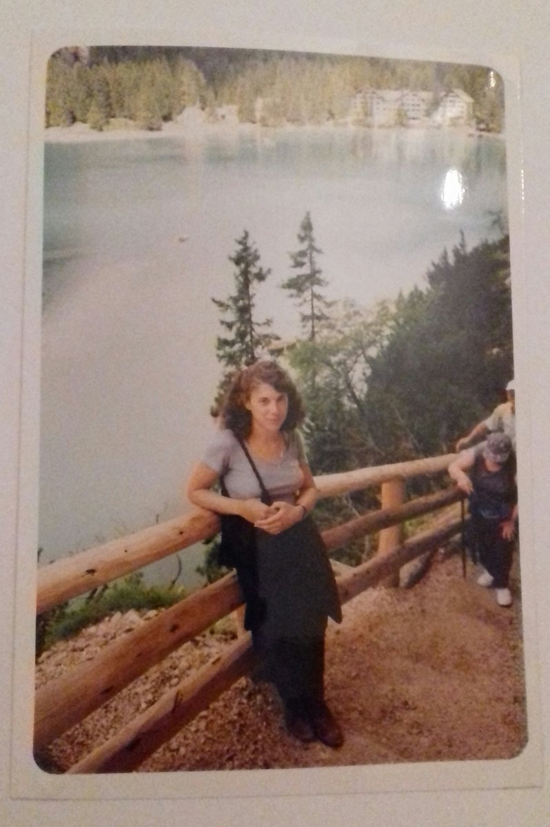 Sul lago con dei nonnetti sconosciuti, ma molto sprint 
#Estate1999