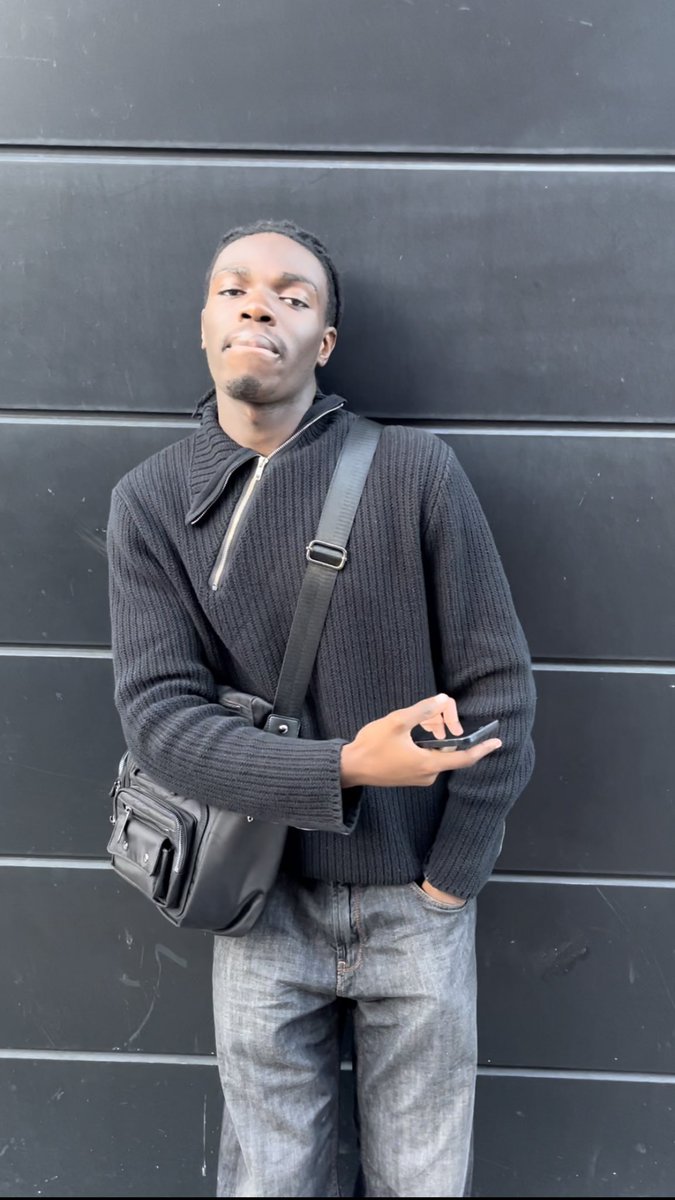 whoiskayb's tweet photo. 4TF crossbody
4TF asyfleece
Designed by Kobbi Banks 4 @bywave_4tf https://t.co/RQ71LmoWSY