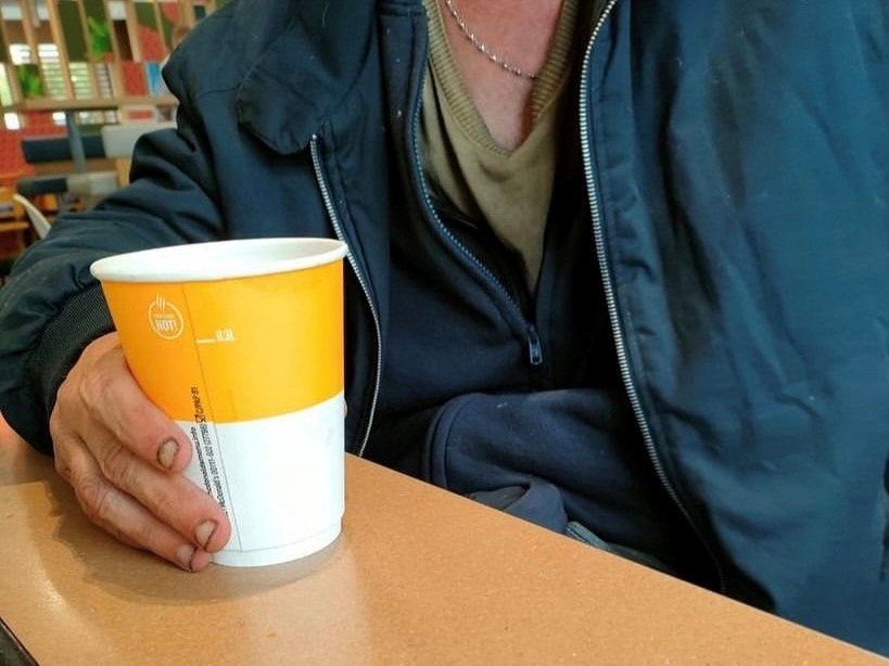 oasiscomhousing's tweet photo. Its #HomelessnessSunday an opportunity to pause and remember those who need our prayers and support. Steve's lived through years of homelessness. "I’ve never felt welcome anywhere" he said to one of our outreach team, one morning over a cup of coffee https://t.co/wp9lVl3OC1 https://t.co/EqZhKBTdnx