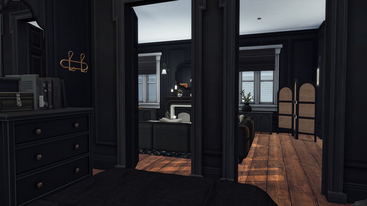 KawaiiFoxita's tweet photo. 18 Culpepper House Renovation (CC)

I've never built with entirely black furniture, so I thought I'd renovate this apartment with a dark, moody theme. 

#TheSims4 #ShowUsYourBuilds @TheSims @EA https://t.co/efLZL2vSeu