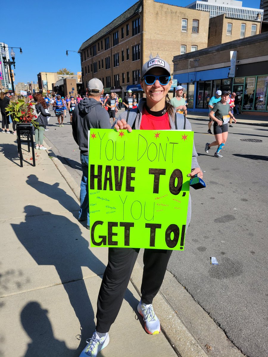 CoachKwaz32's tweet photo. Cheering on my sister and cousin today!! Along with all of my @onepeloton #YouGet2Crew family!!! #ChicagoMarathon https://t.co/EtmTXcfY9i