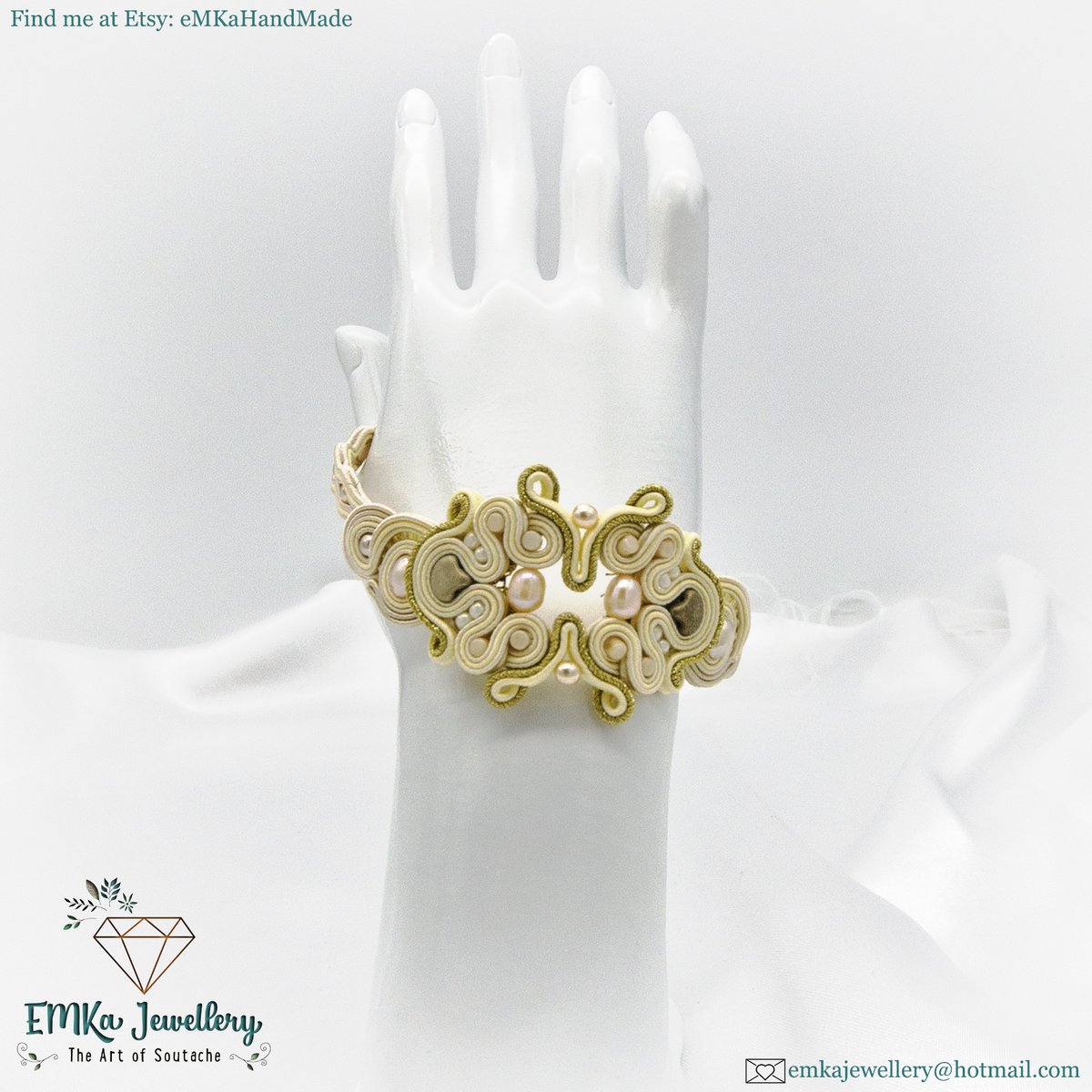 EMKaJewelleryUK's tweet photo. Evening All!
I'd like to present Ivette - soutache gossamer #bracelet with pearls and beads in gold, ivory and cream colours, for #wedding or occasion creations.
Order https://t.co/lZsvnQFcbT
#Weddingdaychat #HandmadeHour #CraftBizParty #brumhour #forbride #shopindie #handmade https://t.co/s4TLGFAqU8