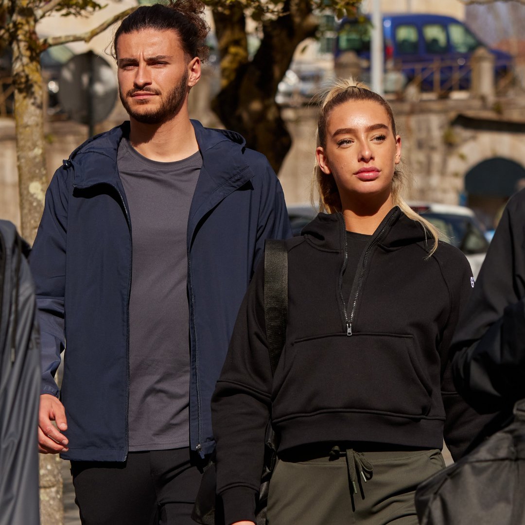 gympluscoffee's tweet photo. EXTRA TIME has just landed 🕐 

Meet your cosy-season wardrobe staples.

Brand new jackets, lounge-ready crews, adventure-weekend hoodies and layering pieces are waiting for YOU!

Head to the link to shop 👉 https://t.co/muWJqMskFF

#AW22 #awstyle #gympluscoffee https://t.co/xWYAsSaJvP