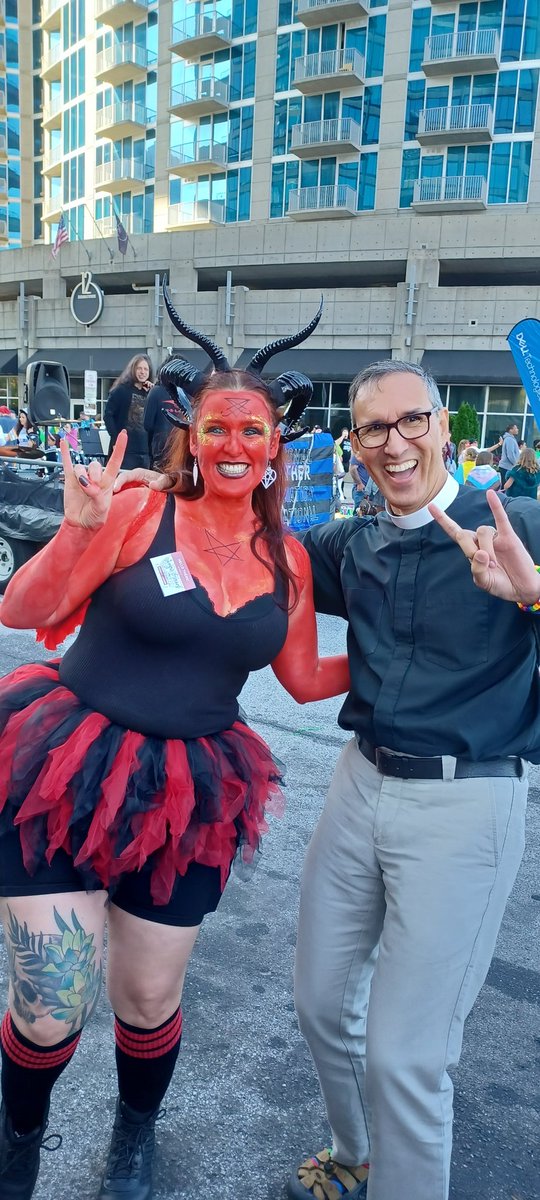 georgiapeach's tweet photo. Pride parade success! https://t.co/4FUtJb2M83