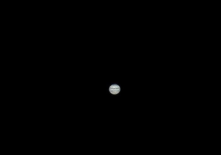 Helen23uk's tweet photo. My moon and Jupiter pictures taken last Night.
#moon #Jupiter https://t.co/MXd5r7925T