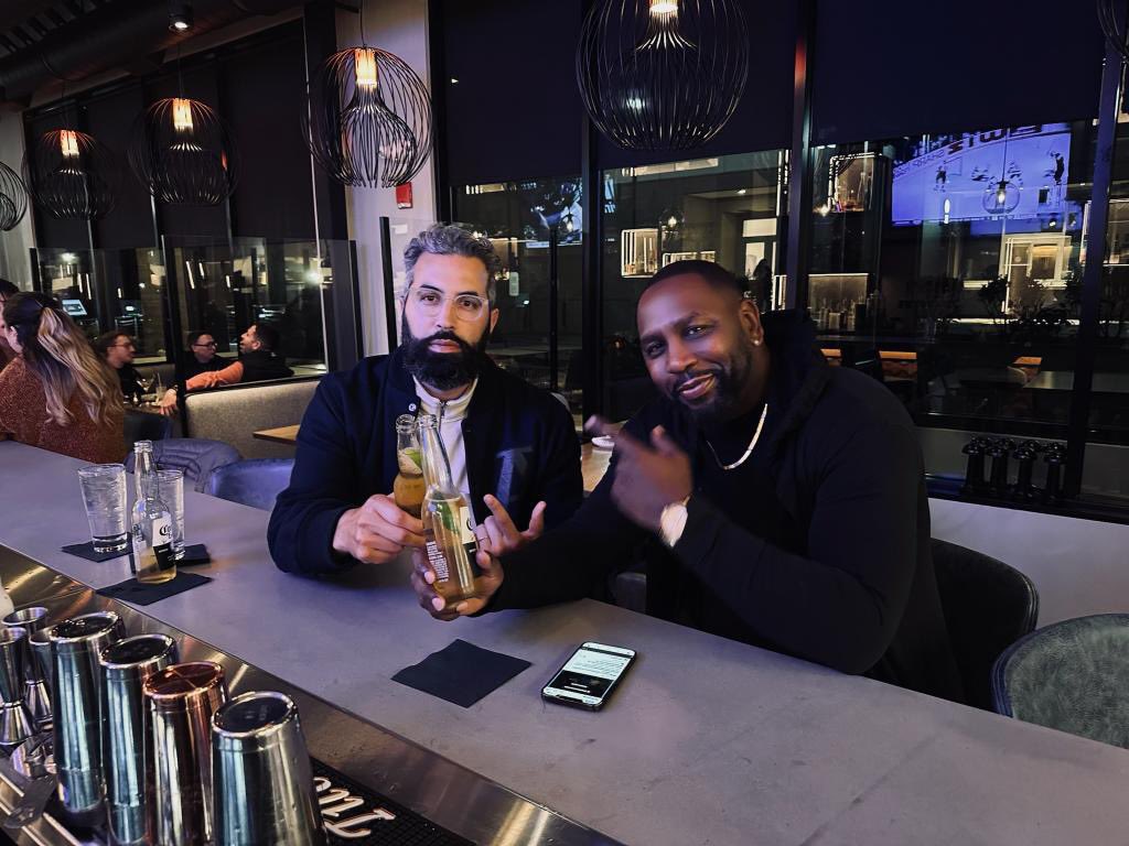 ivfilmtv's tweet photo. Kept Lowkey this year but wanted to sayThanks for all the Birthday 🎂 Love from everyone who reached out this weekend🙏🏽🤎. Had a few Birthday Weekend 🍺 with My Brother @iceexports. Always keeping me Motivated & Focused on The Prize 💪🏽🙏🏽!#GoodTimes #LibraGang #WestsideFam #MoeDay https://t.co/dRwfhHeRcE