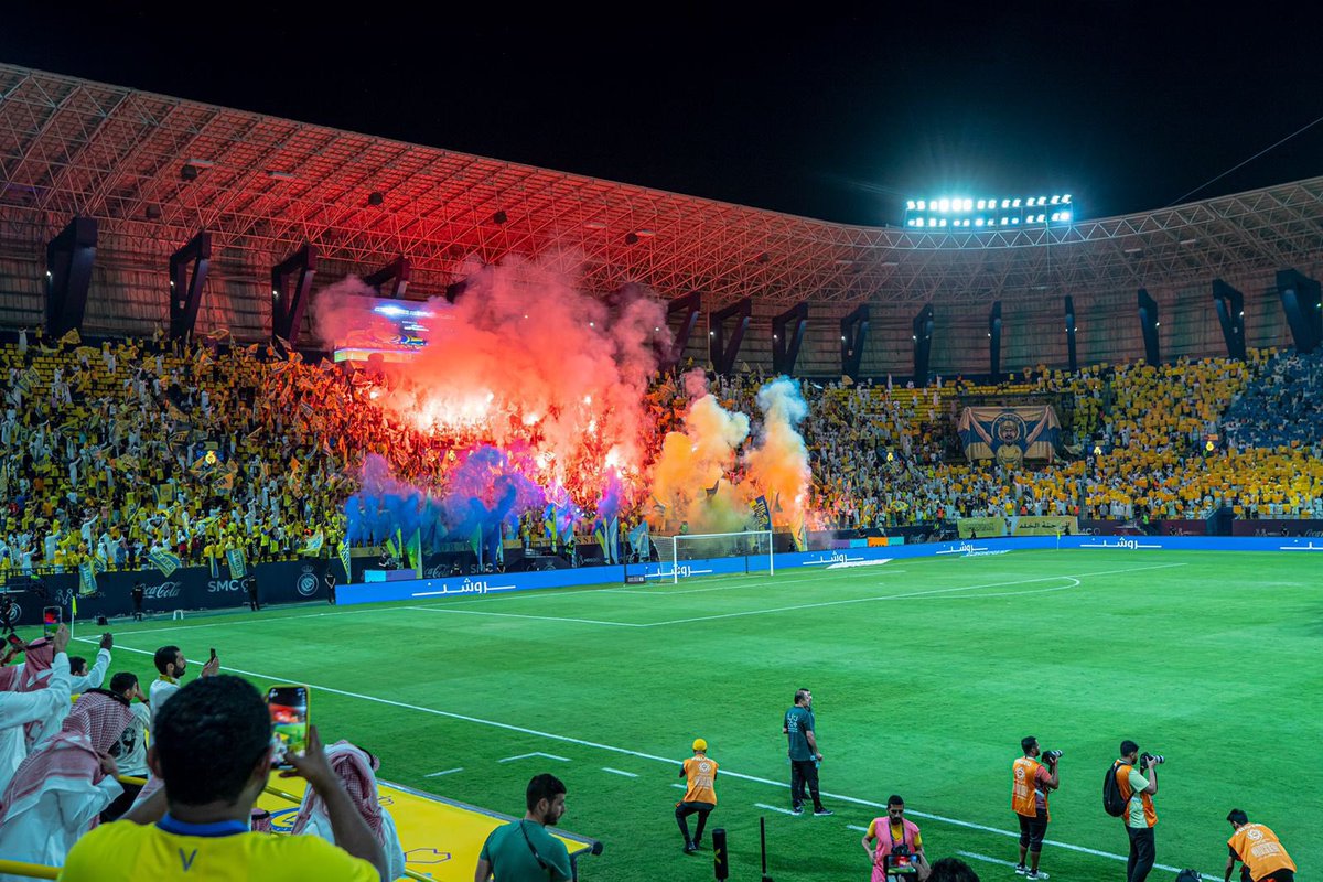 Yazeedy111's tweet photo. جمهور #العالمي موعدنا الثلاثاء باذن الله💛

#نبيها_فل
#وقود_النصر_جمهوره https://t.co/JYucfaauH8