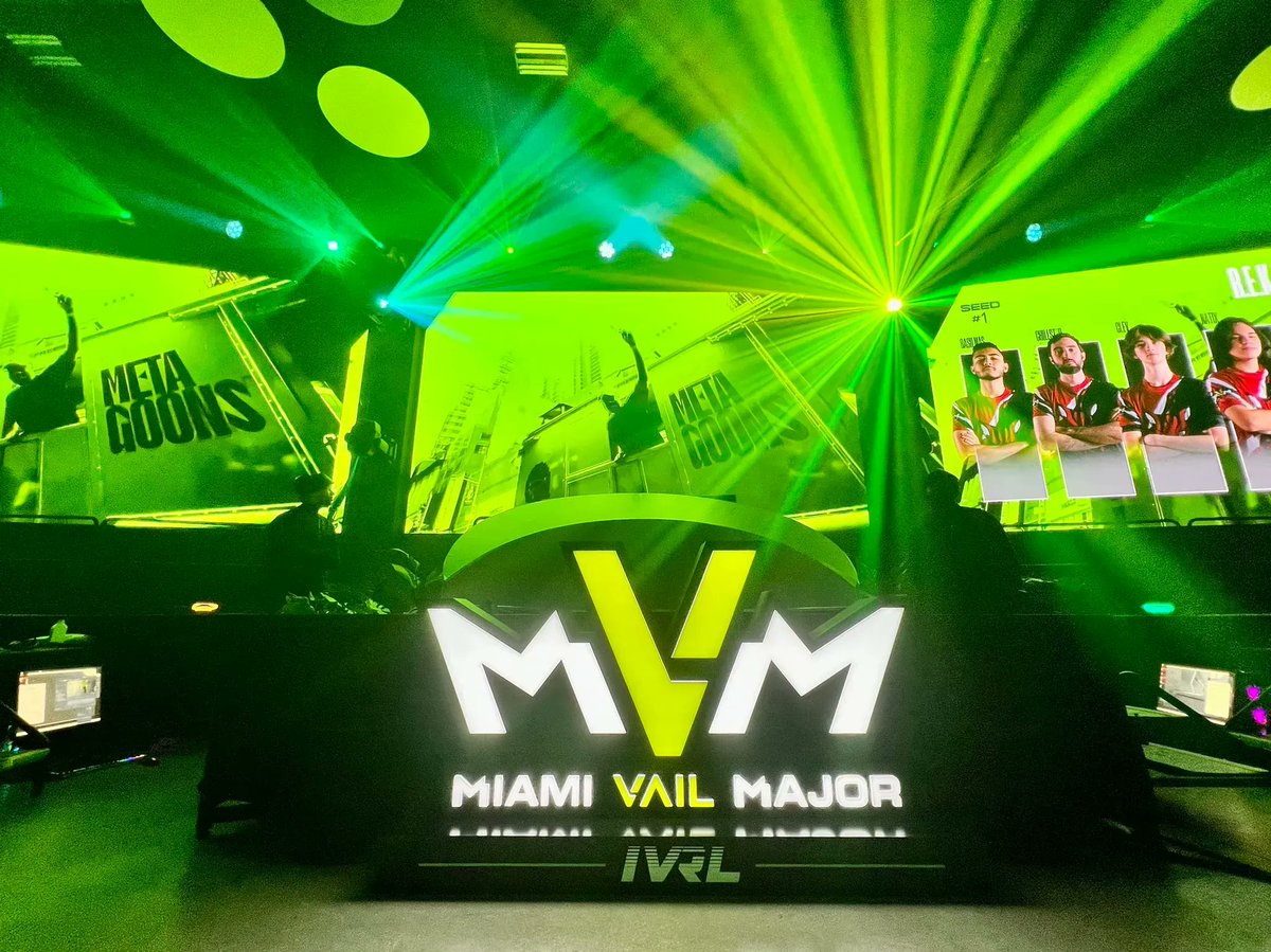 💚 Our casters table at last weekend's MVM! How'd we do? 💚