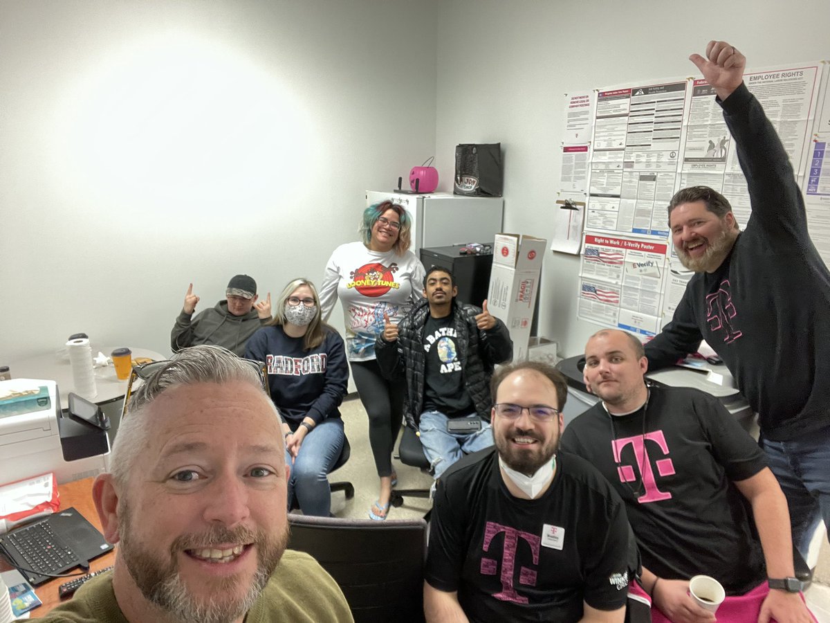 Great store meeting in Roanoke!  Always  an incredible day meeting with the best in the business!  #tmobile #roanokerising #bombsquad #herecomestheboom <a href="/ktownshend88/">Kelly Townshend</a> <a href="/ChappyCLT/">Matt Chappell</a> <a href="/HassanJ2291/">Hassan Jamal</a>