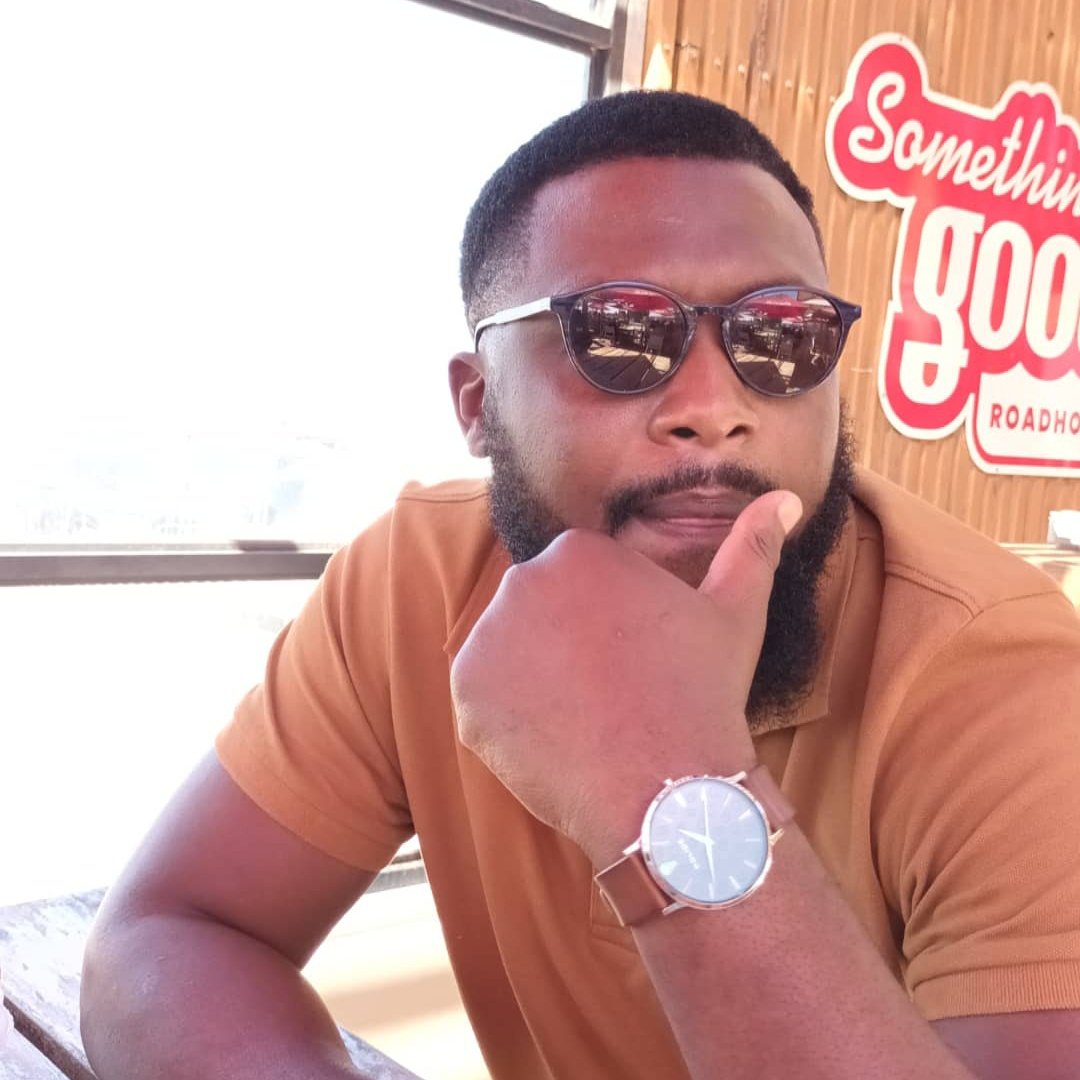 Simak19's tweet image. 