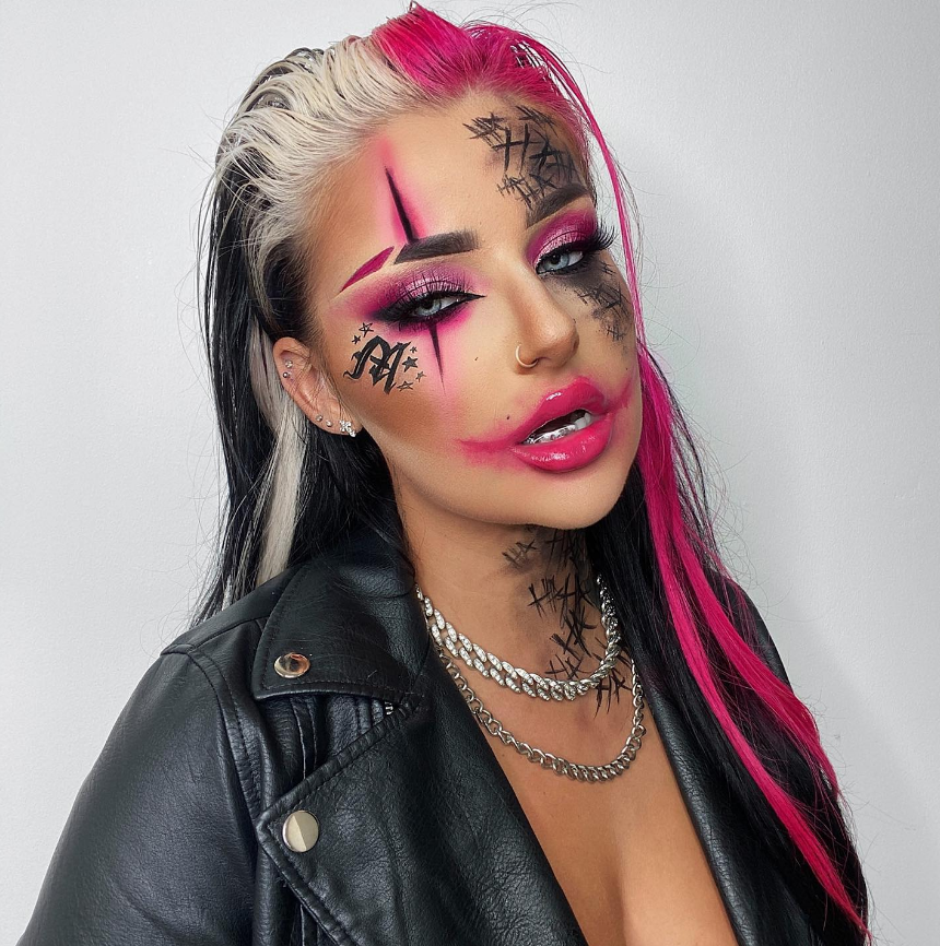 manicpanic_uk's tweet photo. The Pink Joker!? ๐คฉ
We absolutely adore this take on the Joker from @mollyhull_ ๐ the makeup makes the Hot Hot Pink pop!
#manicpanicpro #manicpanicprofessional #MPUK #UV #uvhair #collection #haircollection #manicpanicuk #manicpanic #vivid #vividhair #vegan #vegancolour https://t.co/39KDhnC8qN