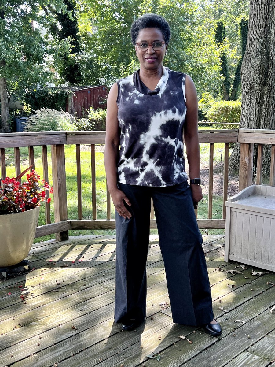 sewlimitless's tweet photo. My #patternreview of #simplicitypatterns 8701 is my latest video. And I tell you my quick fix to get a better fit… https://t.co/uPke0h1X1w https://t.co/tj1LJ4Lbye