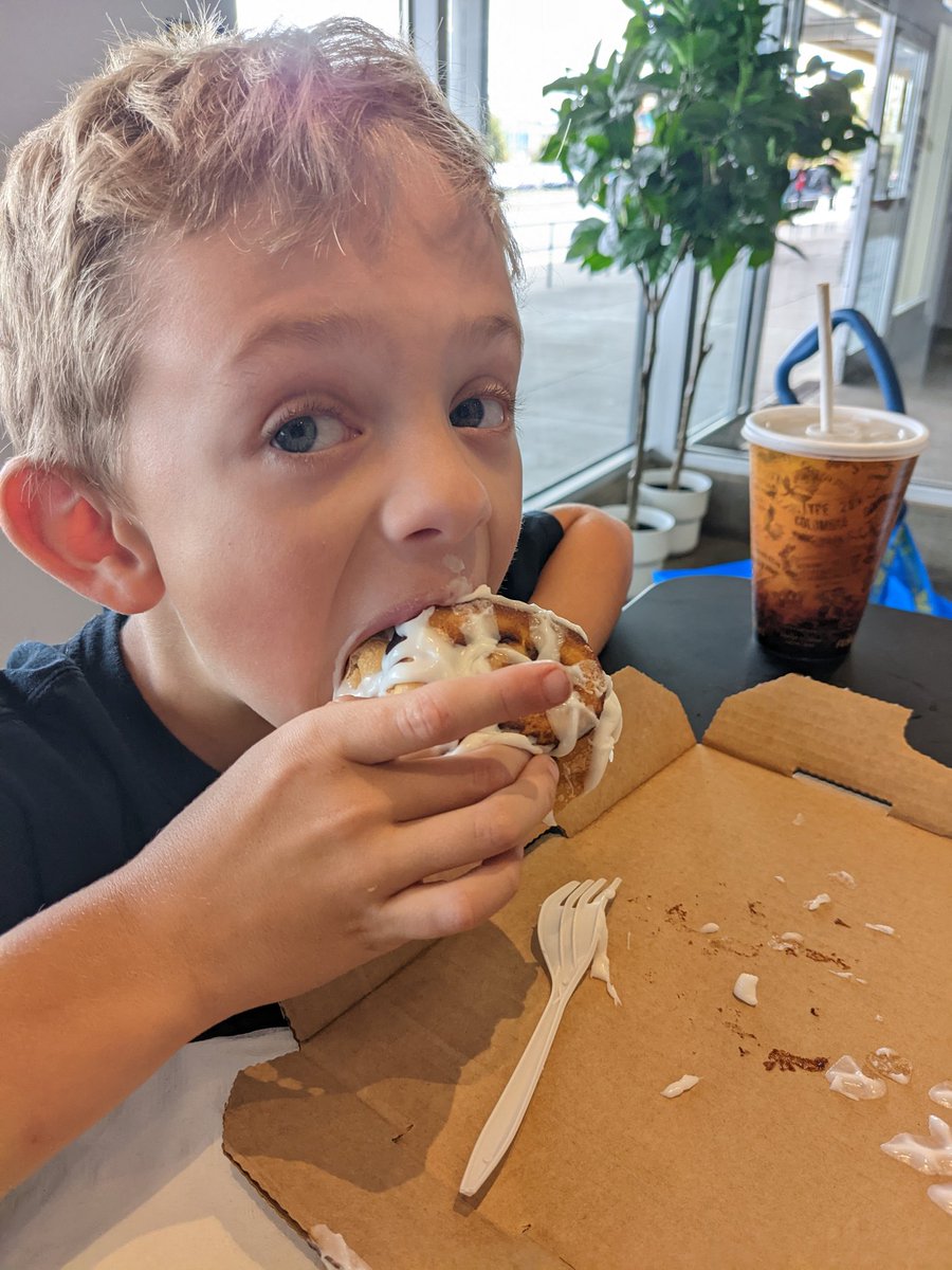 JPersinski's tweet photo. Alek's first trip to #ikea and he exclaimed that's it's #santasworkshop 😂 Also, after the first bite of the cinnamon roll, "Wow!" #samedudesame #cameforadesk #leftwithallthethings https://t.co/axqQrcWUoL