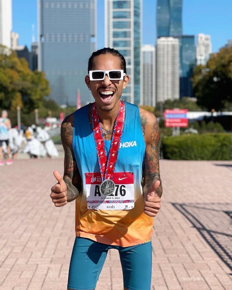 ChiMarathon's tweet photo. Congratulations 2022 @BankofAmerica #ChicagoMarathon-ers! You made Chicago your start line AND finish line, and we are so proud. ❤️💙 

📸: @turtlerunningcrew @armana_rai, @gabrieljarquin, @kgunnesb https://t.co/bqp3UuyGiI