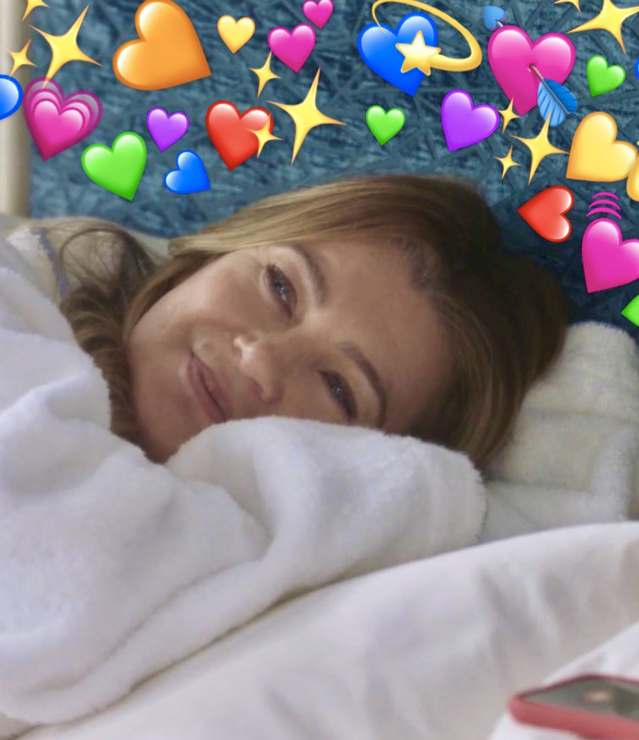 canoe_w_mernick's tweet image. thursday hurry up. i need them. ❤️‍🔥 #MERNICK #GreysAnatomy