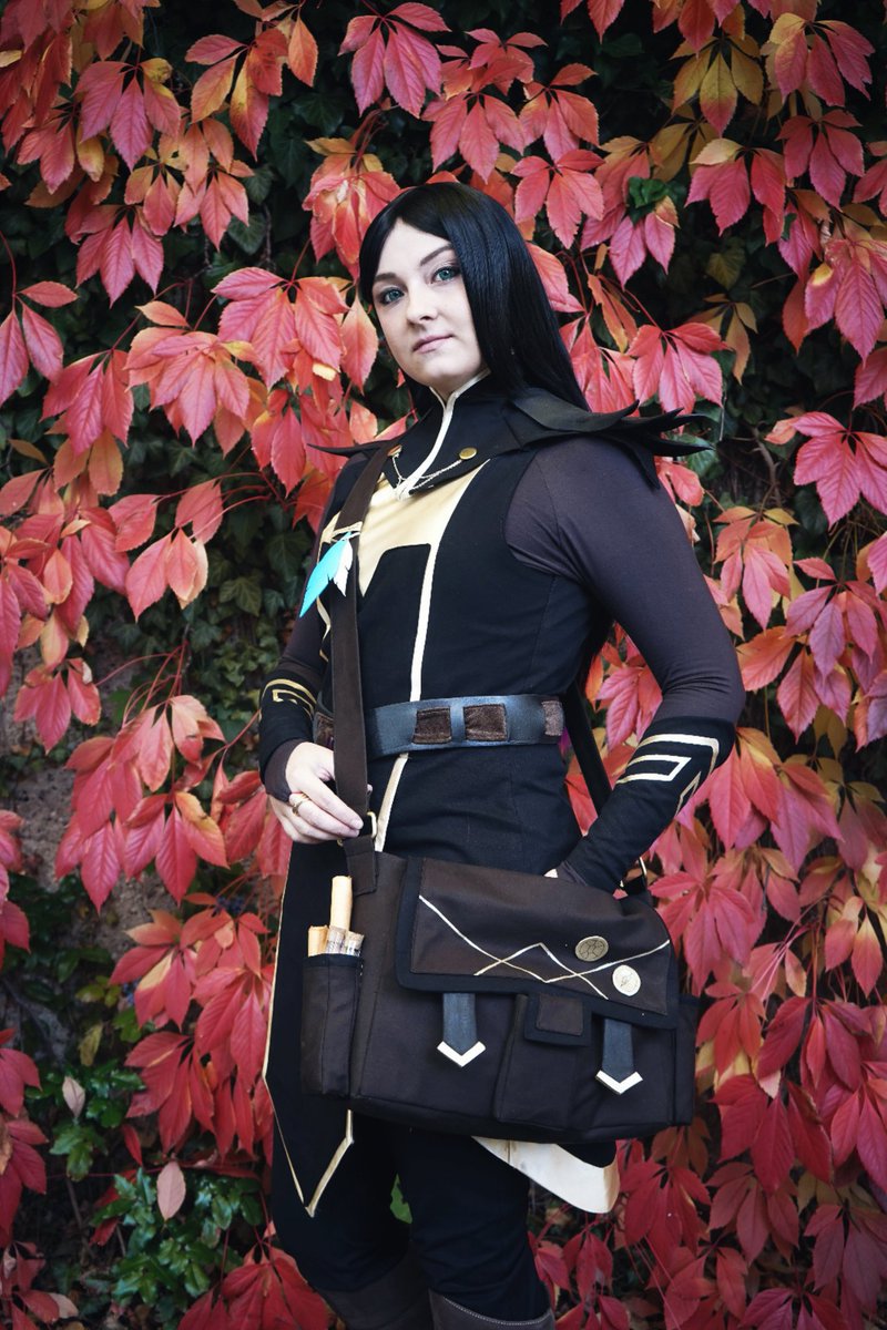 fin_fected's tweet photo. 》 Family portraits 《

We finally finished our #TheDragonPrince cosplays and we even get a few beautiful pictures from the beautiful @kladde_ ♡

Claudia: me
Soren: @_principality 
Daddy Viren: @SM0ND https://t.co/onZnZ0hOuN