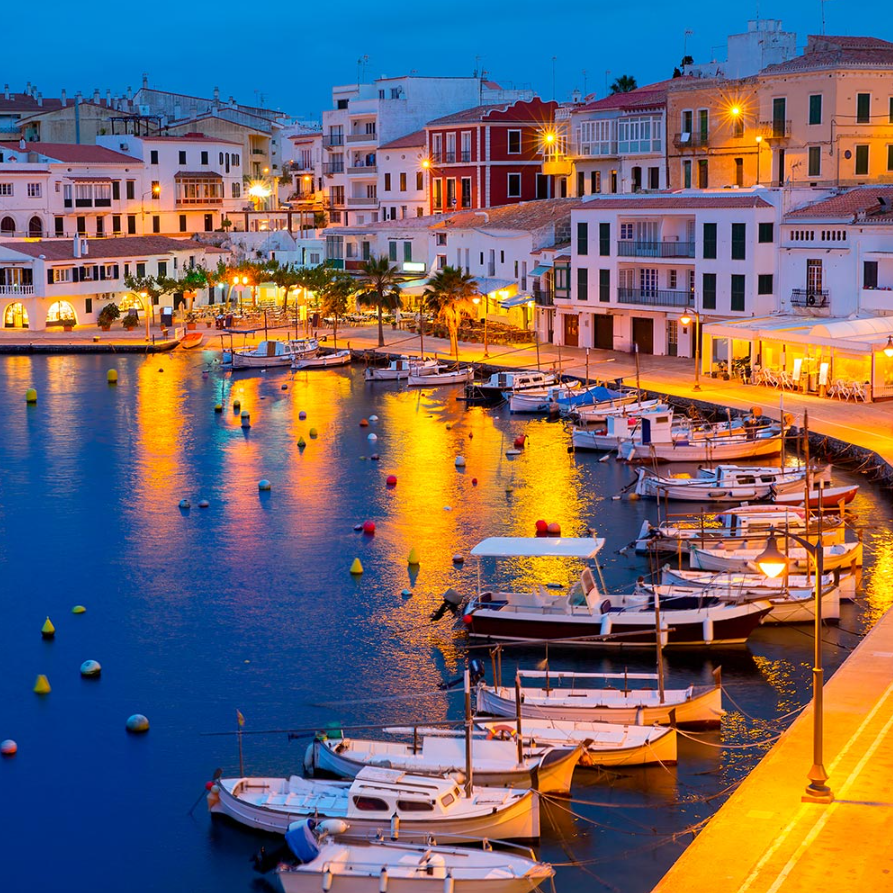 Dealabs's tweet photo. ✈ 🇪🇸 
Vol aller retour Marseille > Minorque pour 15€ 
➡ https://t.co/xgliNyeQ99 ⬅ 
#bonplan https://t.co/dtj7OZ938J