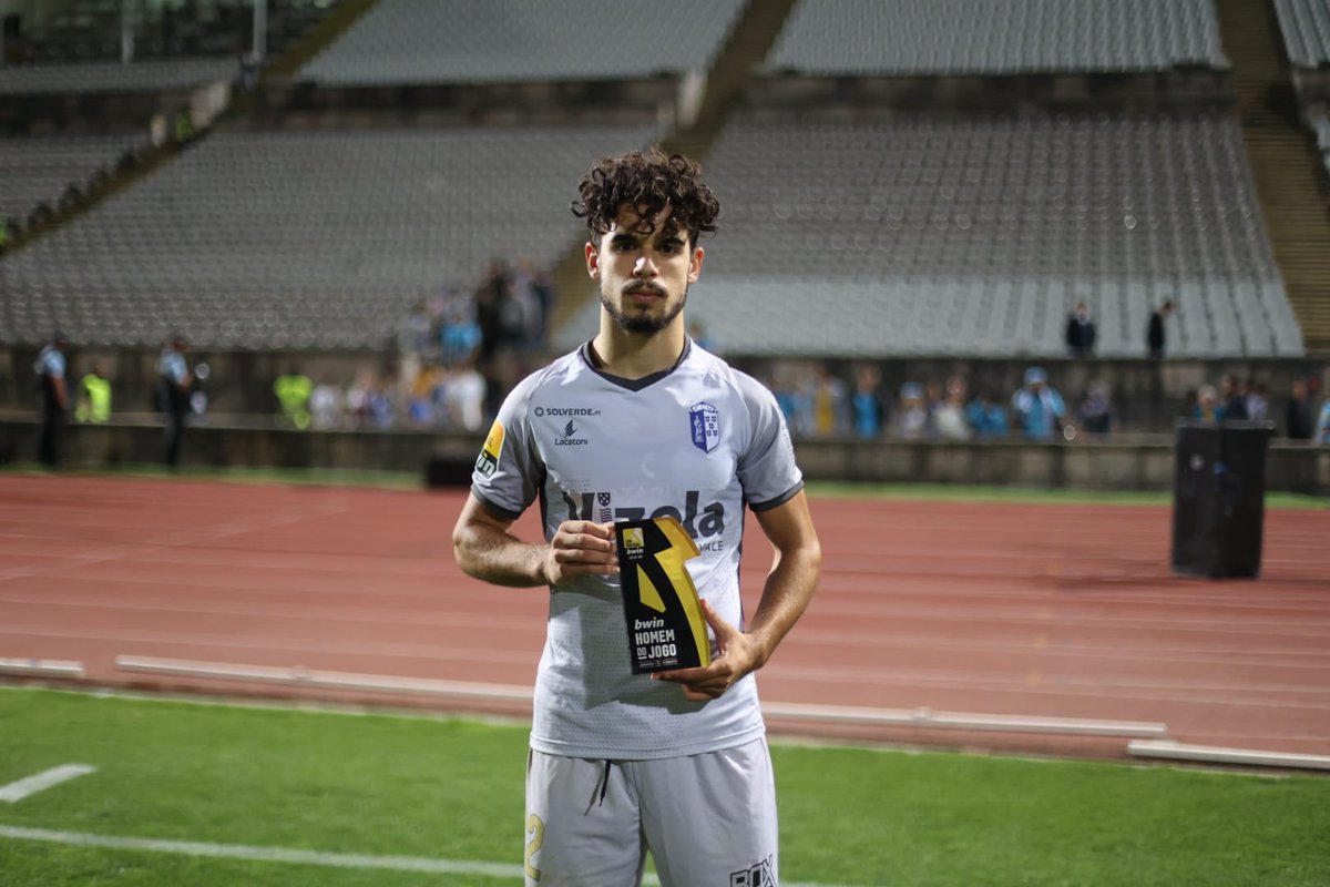 FCVizelaOficial's tweet photo. 🌟MVP🌟
🎙️ 𝗧𝗼𝗺á𝘀: "Antes de mais quero agradecer o apoio fantástico dos nossos adeptos. Queremos sempre vencer, mas não estava acontecer e agora está. Fizemos um grande jogo. Estamos de parabéns"
#FCVizela #LutamosJuntos #CPACFCV https://t.co/ZTZMFBKcA1