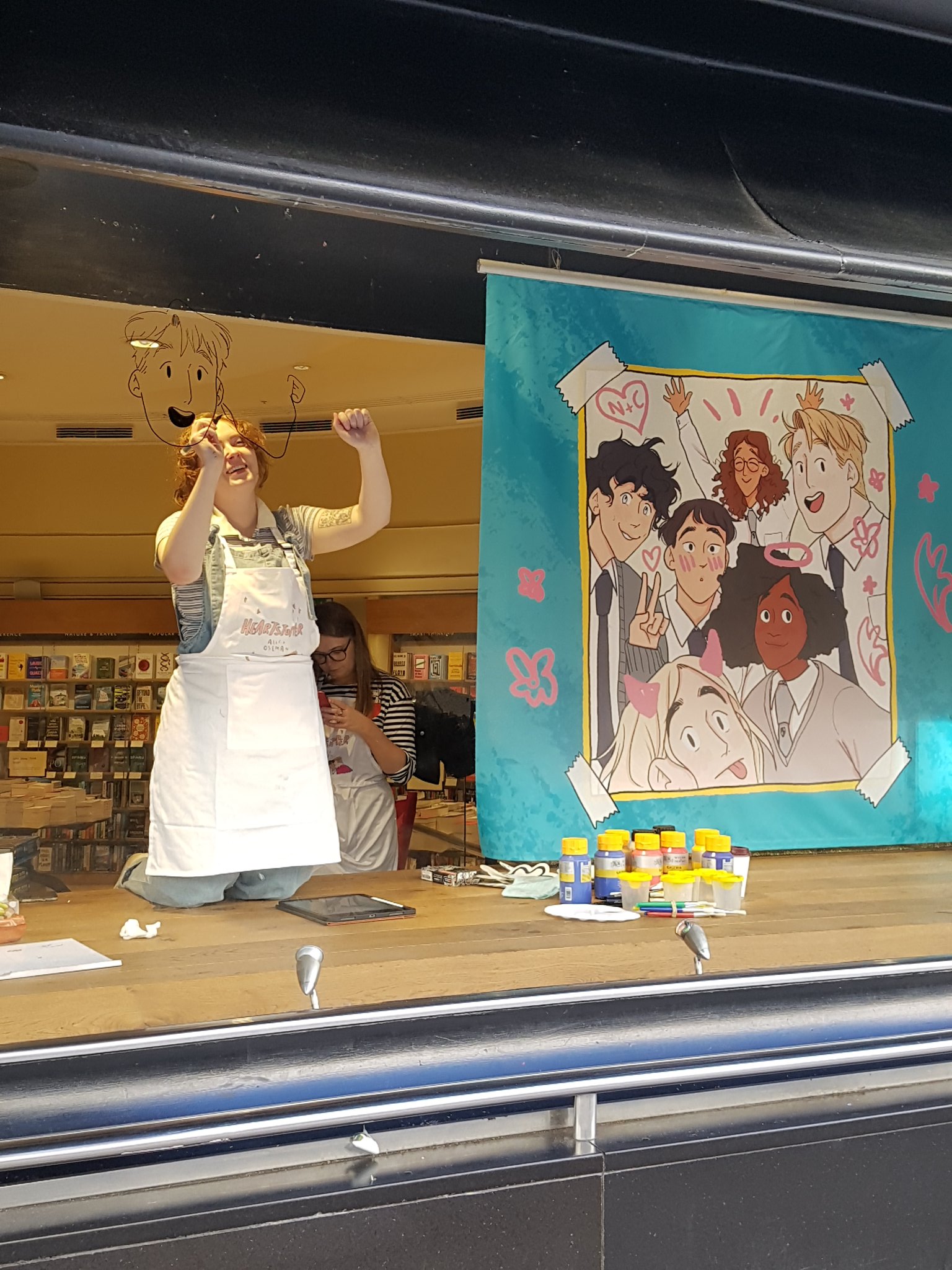 Waterstones Piccadilly, London on Twitter "Heartstopper fans, come say