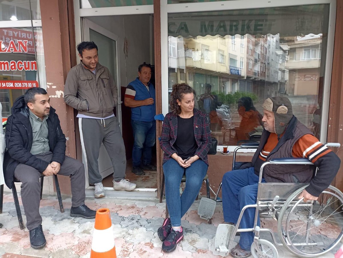 Chppgiresunkk's tweet photo. Ailemize yeni katılan üyelerimizle umudu daha büyük coşku ile büyütüyoruz. 
Merkeze bağlı Duroğlu Beldemiz de,Kadın Kolları İl Başkanı Ayça Kozluca,Merkez İlçe Başkanı Murat Bektaş ile birlikte yeni üyelerimizin üyeliklerini gerçekleştirdi. https://t.co/eE31aLONEq