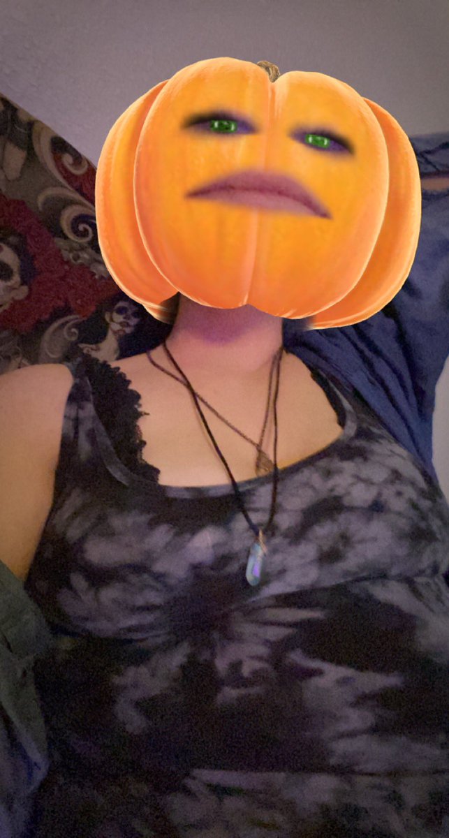 mindof_madi's tweet photo. hey https://t.co/43N7o75Qhm