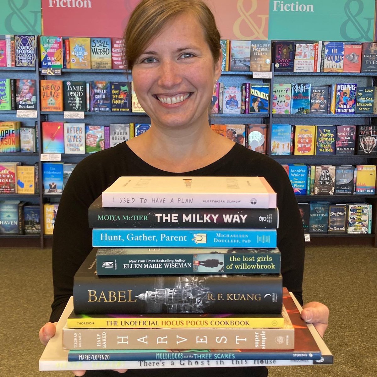 caroline917's tweet photo. New episode drop! Listen to our October Book Picks episode at https://t.co/s4JH3tVFG6 or on your fave app. Proceeds from books purchased on our website go to Foundation for Women Warriors. Listen now! https://t.co/c1hXvHZgdC