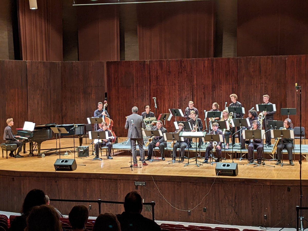 MillerGregM's tweet photo. Great concert on campus this afternoon to close the @OhioStateMusic Honor Jazz Band Weekend, including five @GLHSLions students - lots of music put together in two short days! https://t.co/R2L1qb0uCK
