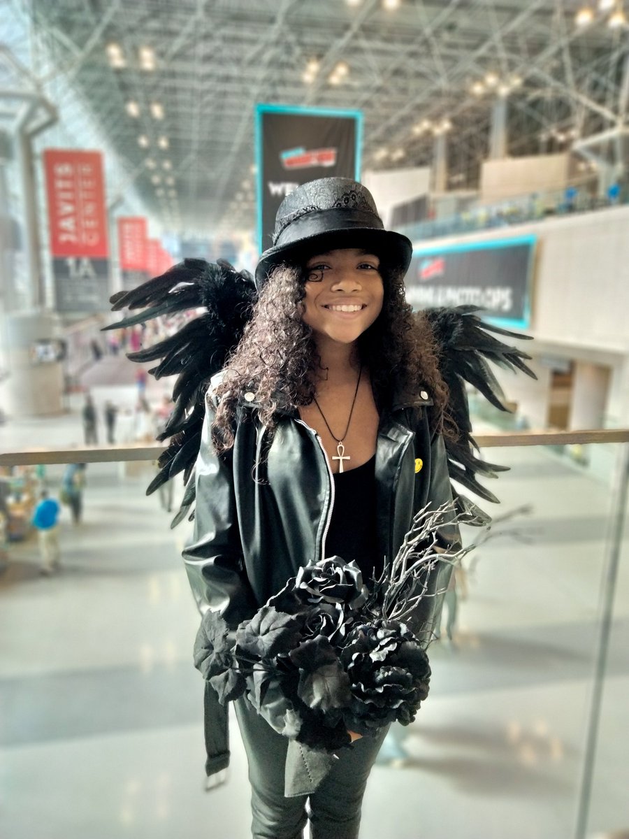 Thanks for all the love Sandman Universe! Tesla says thank you very much and is happy you loved her Death Of The Endless cosplay.@neilhimself @NY_Comic_Con
#TheSandman #deathoftheendless #newyorkcomiccon #newyorkcomiccon2022 #ThankYou #deathcosplay