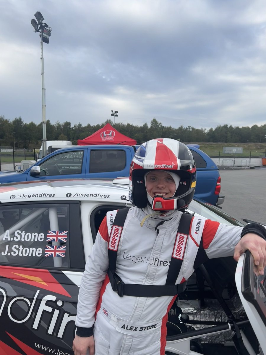 johnlegendstone's tweet image. Win #11 for Alex today - great fun 
@DSAInfo @Legendfires