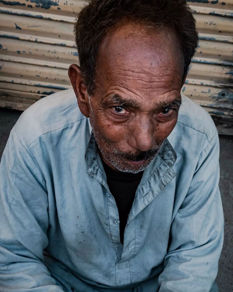 JabbarJamil's tweet photo. Street Portraits 
.
.
#wearethestreet #jabbarjamil #streetphotography #magnumphotos #etribune #apfmagazine #everybodystreet #fromstreetswithlove #lensculturestreets #Street_perfection #thismystreet #storyofthestreet #burnmagazine #photojournalist #SPIcollective #documentary … https://t.co/fQq2tNw1xq