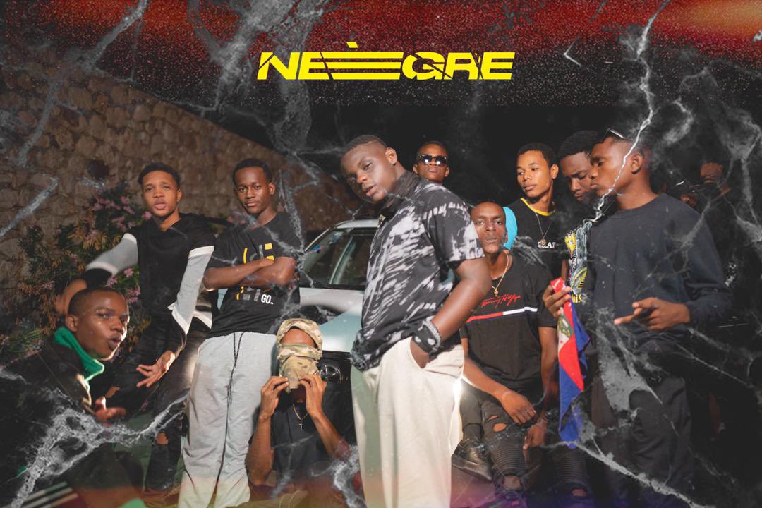 MarckenleySain2's tweet photo. @stanuel_m  #nègre All black https://t.co/TJwtr8WdfE