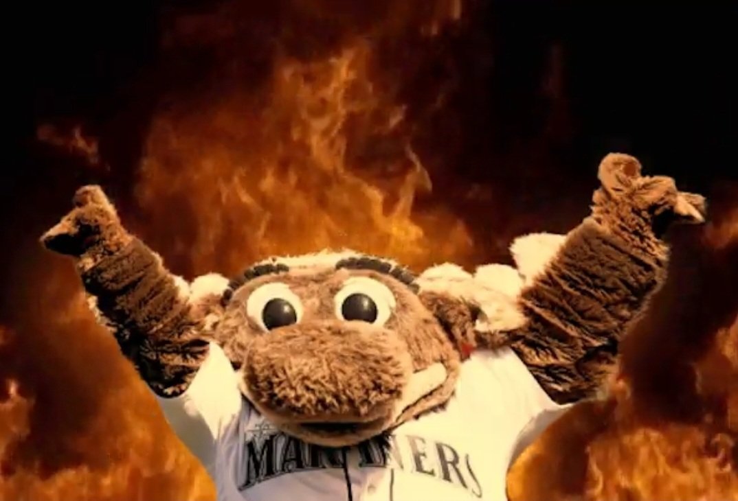 benwehrman's tweet image. #ChaosBall for a #ChaosWorld