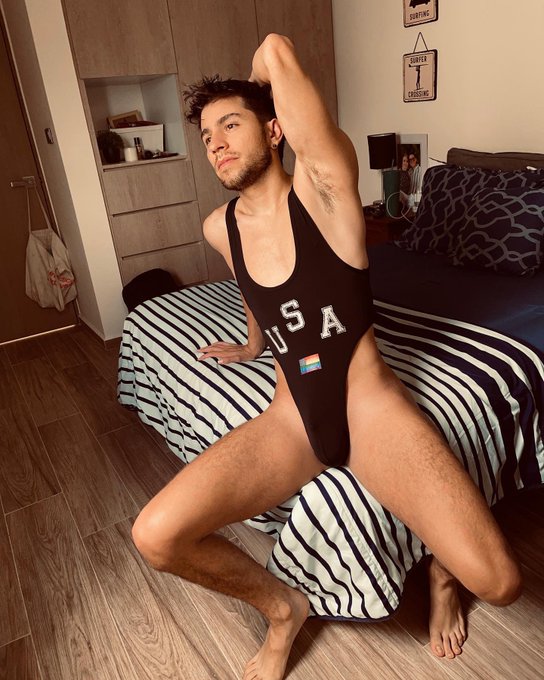 2 pic. ???
@SHOPjjmalibu https://t.co/isarXrN5jM