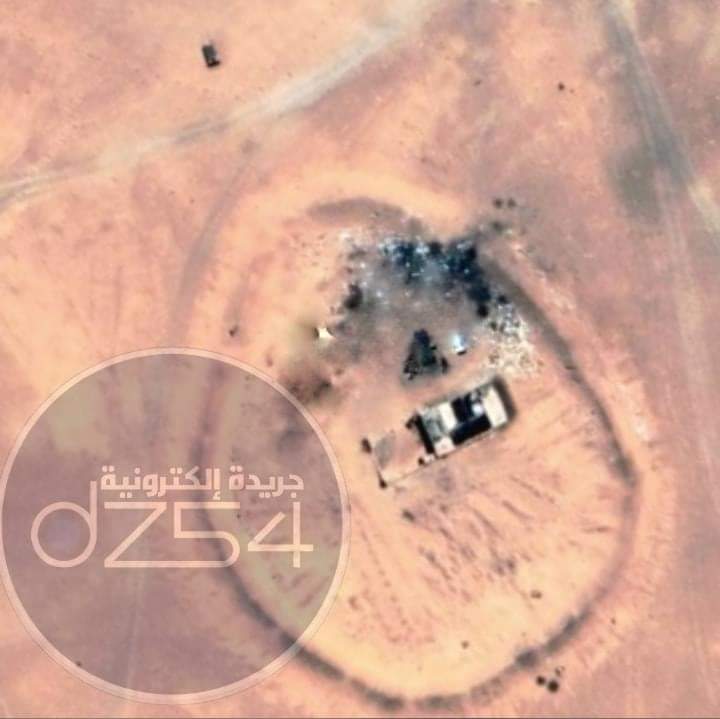 ECSaharaui__'s tweet photo. 🔴 #Imagenes que se publican por primera vez muestran bases militares marroquíes cocinadas tras intensos bombardeos del ejército saharaui en el sector de Auserd. Vía: DZ54 https://t.co/UWm2v5sQd7