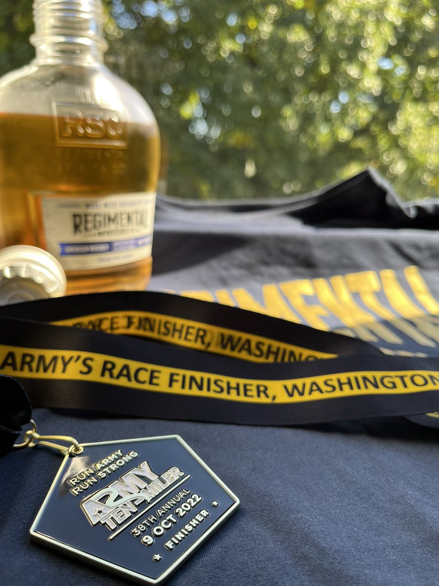 RSCwhiskey's tweet photo. ATTN Regimental Runners! 🏃‍♀️Just finished the #ArmyTenMiler? Celebrate with the Regiment!🥃 #RunArmyRunStrong https://t.co/PA5MV7k2kz