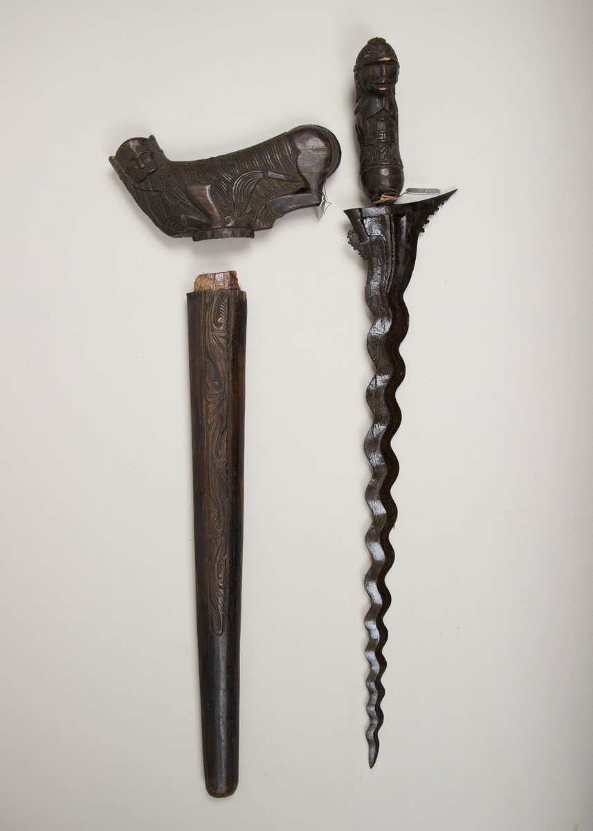 Kris with Sheath, 16th–19th century #armandsarmor #themet metmuseum.org/art/collection…