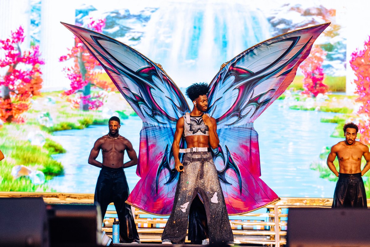 aclfestival's tweet photo. Enter the world of Montero 👑 @LilNasX https://t.co/YwMPEOyWGe