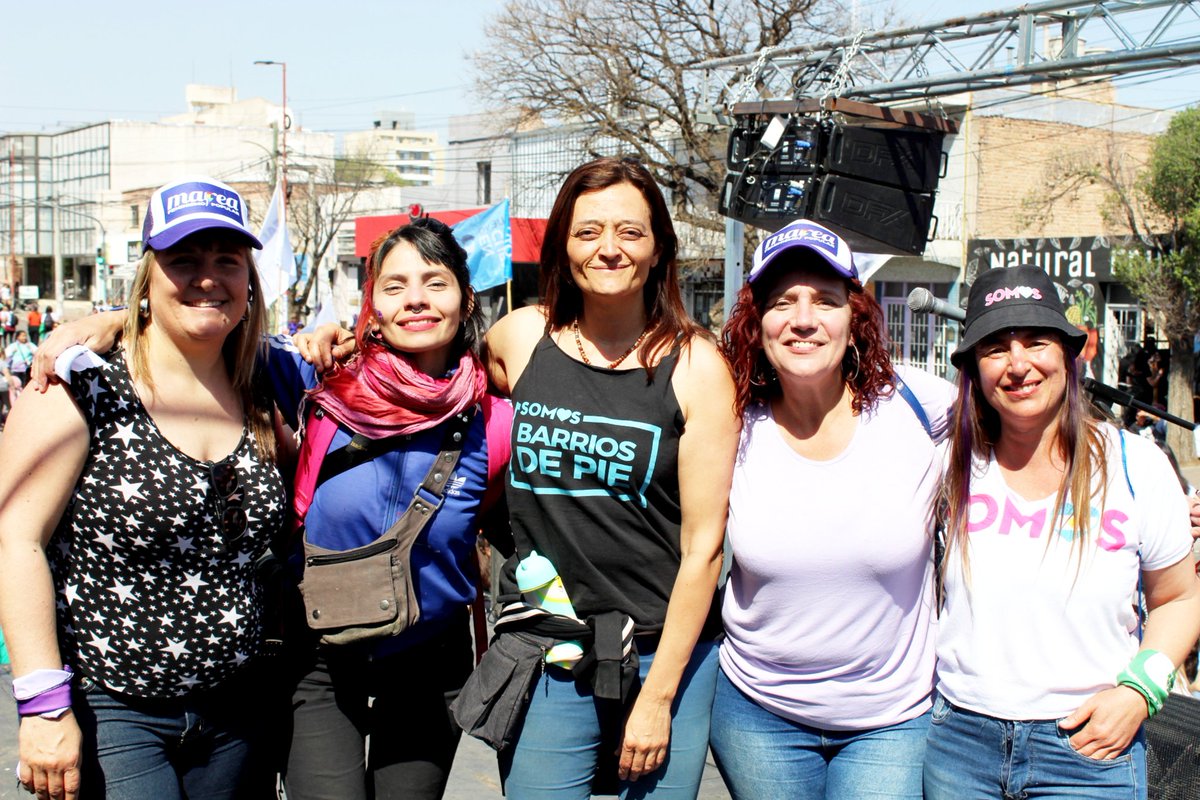 natisoutook's tweet photo. 🌈 35 encuentro plurinacional - Plaza del @frentedetodos y #Cristina 🌞

Es fundamental visibilizar el rol de las promotoras territoriales de género y que discutamos una reforma judicial feminista. Imprescindible para avanzar en el fortalecimiento del feminismo popular 💪🏼💜 https://t.co/nrReIkQZ0I