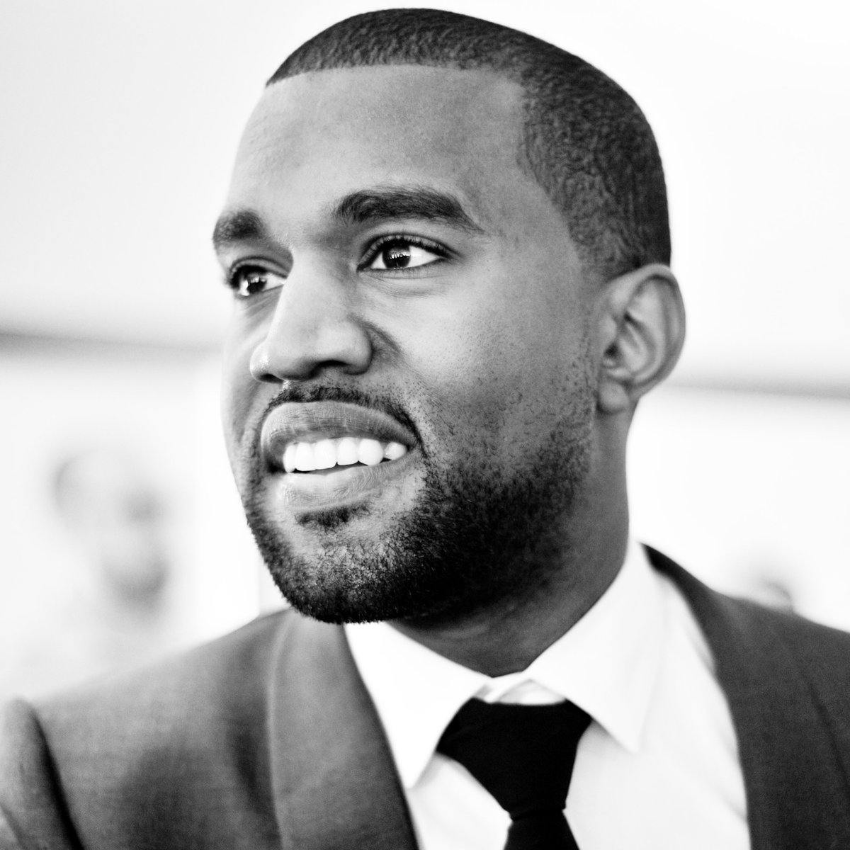 photos-of-ye-on-twitter-ye-visiting-the-twitter-headquarters-on-july