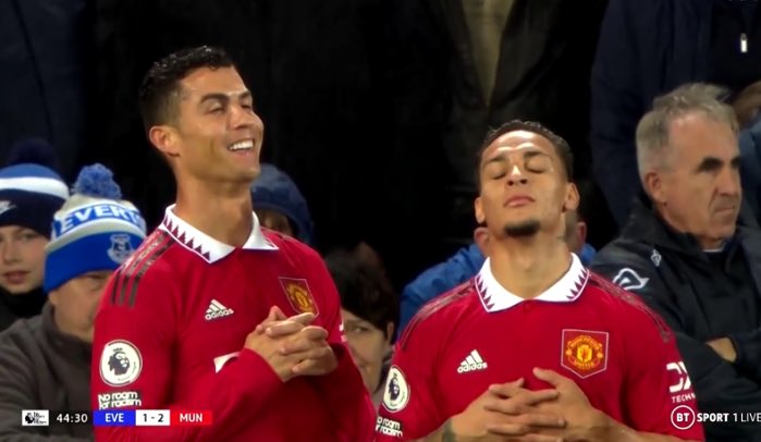 RealGoat_45's tweet photo. RETWEET,If you BELIEVE IN CRISTIANO RONALDO❤️

#cristiano #GOAT𓃵 
#Ronaldo https://t.co/N1lYdiZiBF