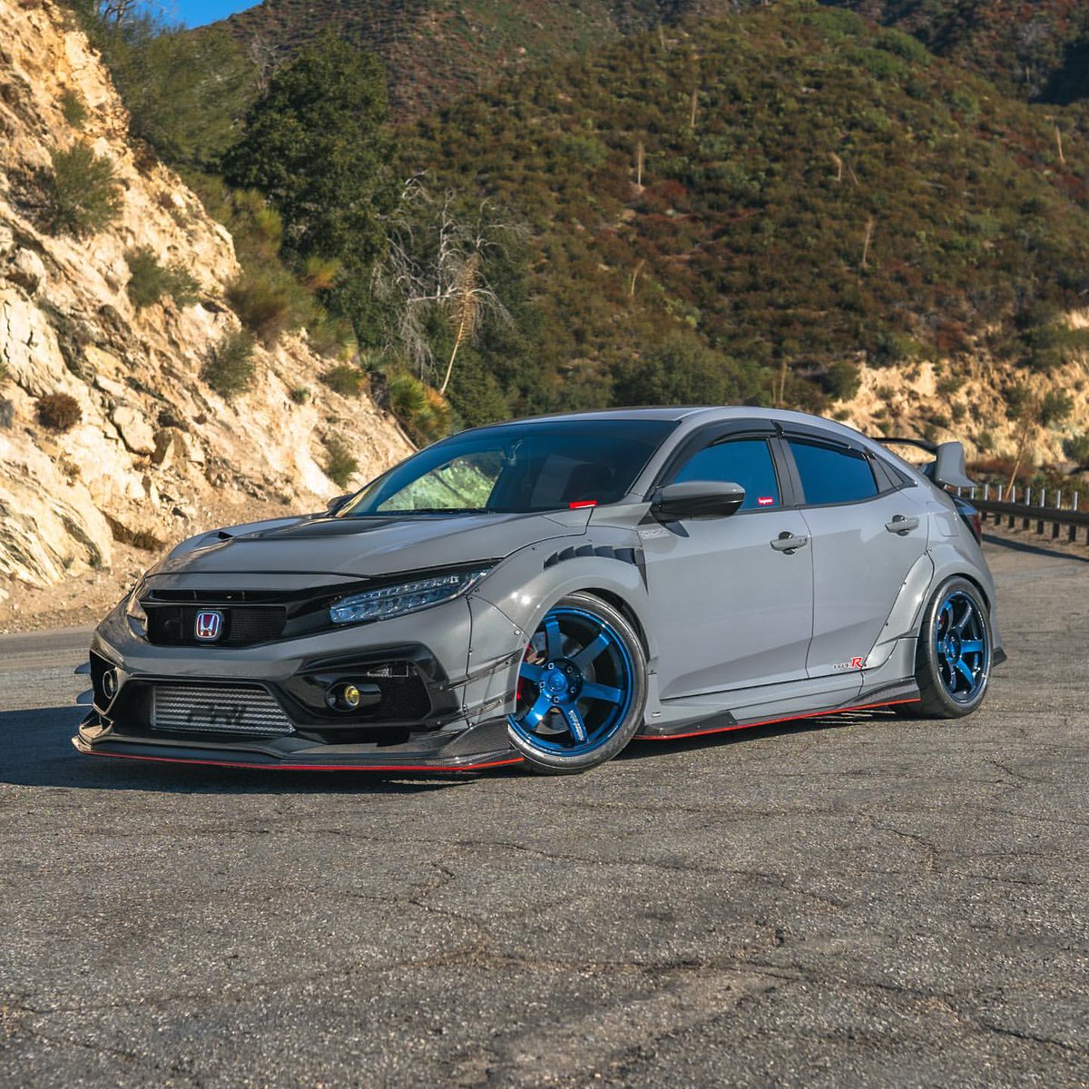 Shoes make the outfit. #TypeR 📸: njp.img