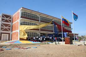 elpiojolopez's tweet image. A clases!

Mañana lunes 10 de octubre, se retoman las actividades escolares en todo el estado Falcón.

Autoridades informan que monitorean la  inestabilidad atmosférica que vive el país.