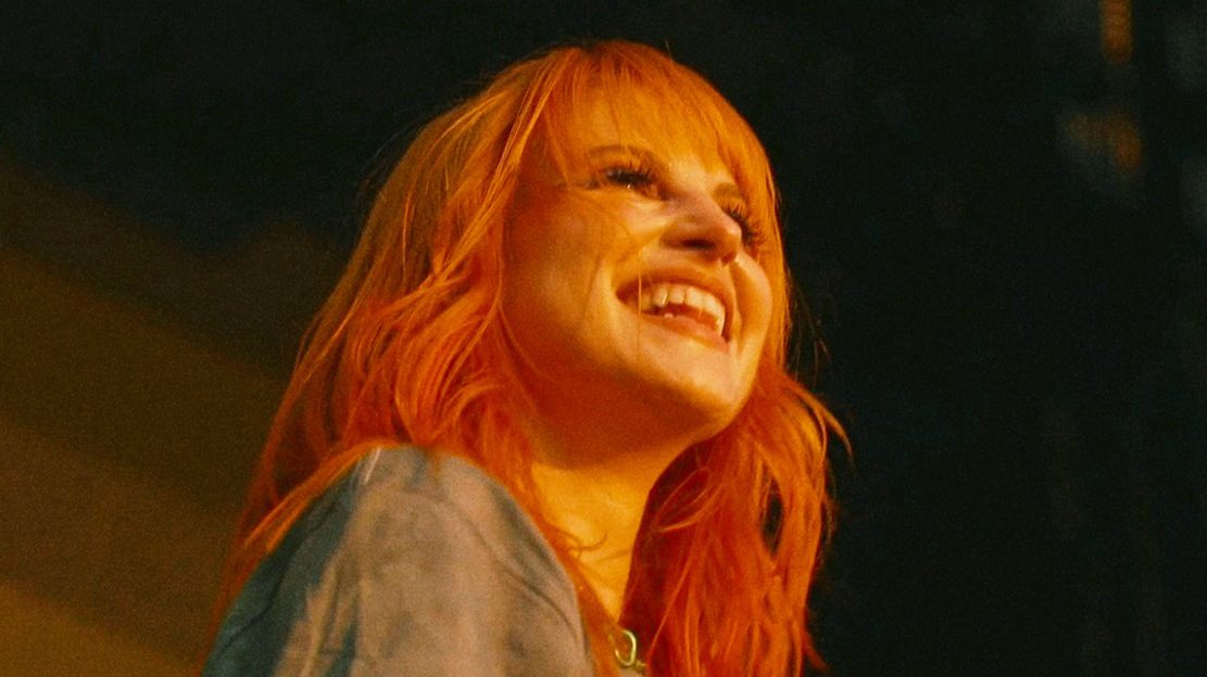 RIOTBELLS's tweet photo. te amo hayley williams te amo https://t.co/UU36kbFsjw