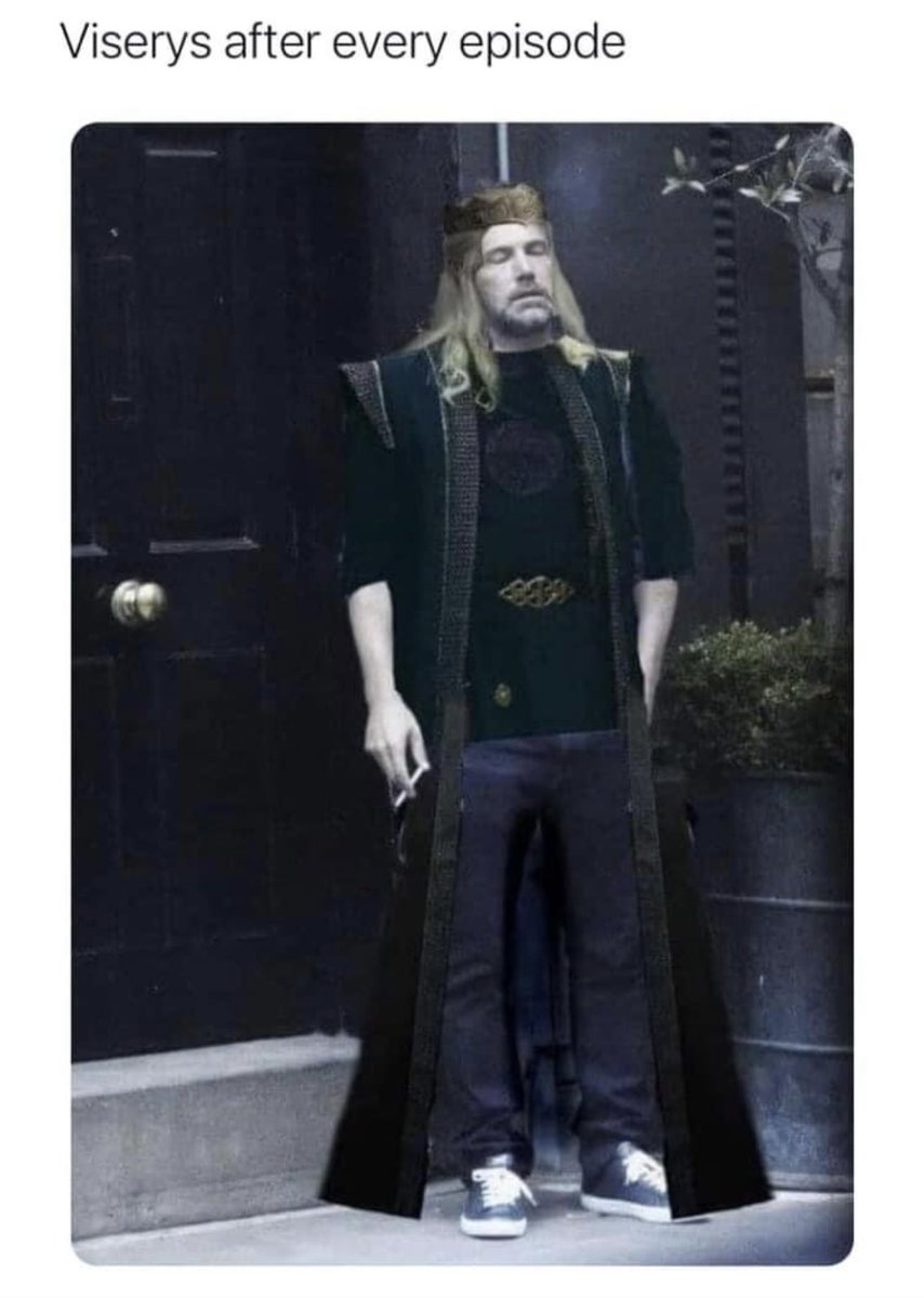 Conner30667872's tweet photo. Poor King #HouseOfTheDragon #hotd #ViserysTargaryen https://t.co/9ubXB5kkP8