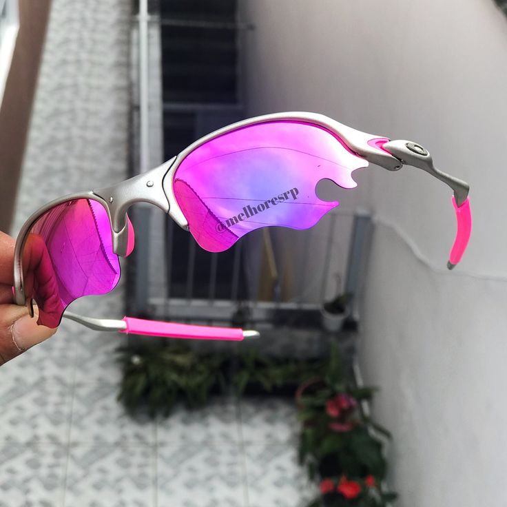 ggSaphi's tweet photo. EÍÍÍÍÍ 🕶Óculos de Sol Juliete/Romeu Fire Flame🔥🔥 
Armação de Metal + Case Brinde

         ~Streetwear/Ruawear~
🔗https://t.co/y6Agcczzua

R$31,90
.
#streetwear #ruawear #shopee #shopee1010  #oculosdesol #juliete https://t.co/AedJlLKcoc