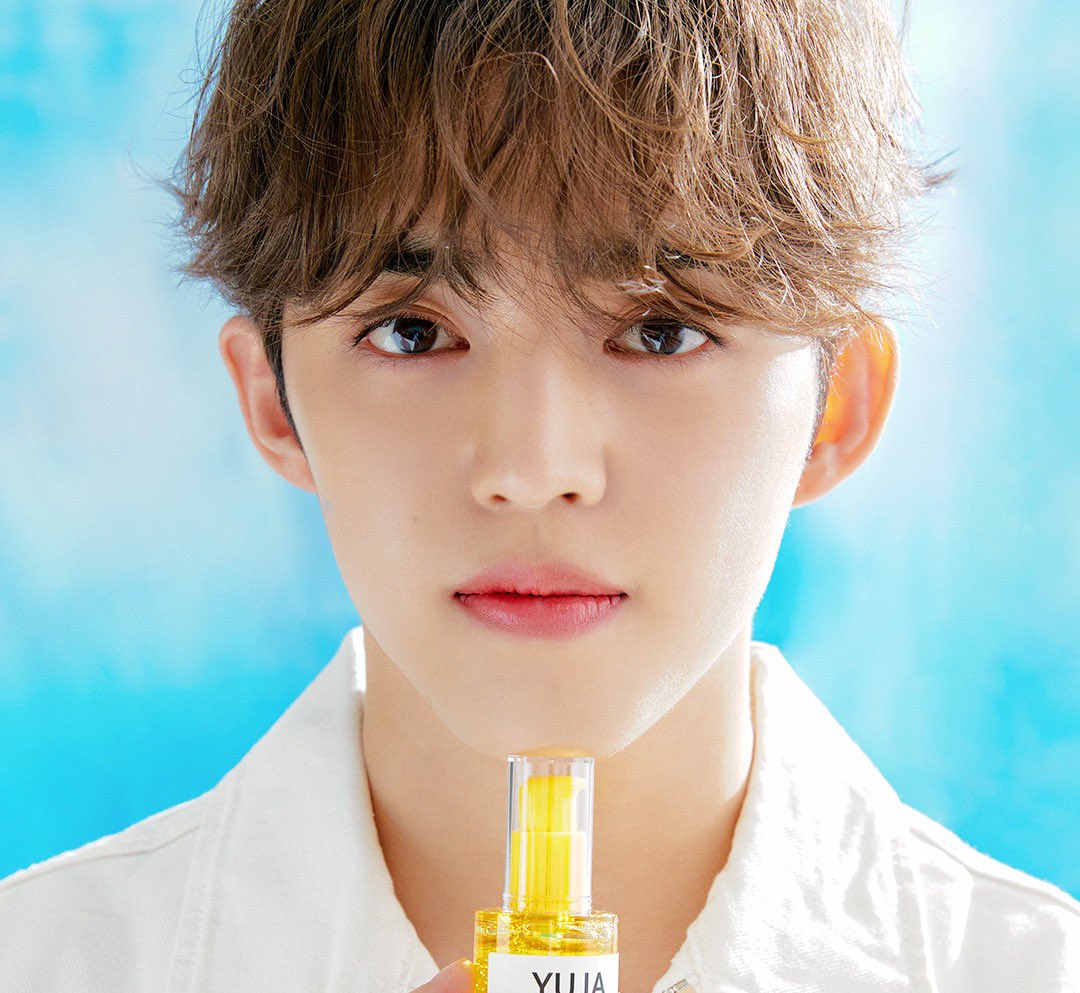 SOMEBYMI_GLOBAL's tweet photo. 한글날을 맞이 #깜짝이벤트 를 준비했어요! 아래 제품명을 맞춰주세요💚

🍋ㅇㅈ ㄴㅇㅇㅅ ㅈㅌ ㅅㄹ

✔힌트
1) 🍋
2) 비타민 C가 풍부한 고흥 ㅇㅈ와 나이아신마이드 성분 조합으로 기미 잡티 주근깨 브라이트닝 케어까지 가능해요.
3) 보기만 해도 상큼한 🍋 인간ㅇㅈ 쿱스님 화보를 확인해주세요! https://t.co/MQzdxgegLG
